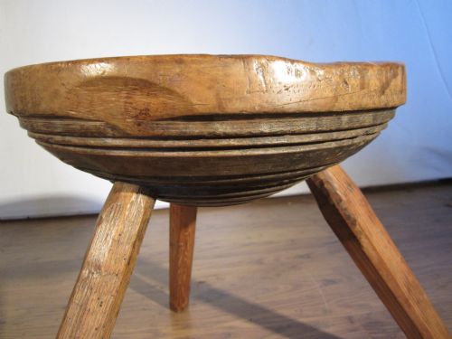 PRIMITIVE STOOL - ADDITIONAL PHOTO 5