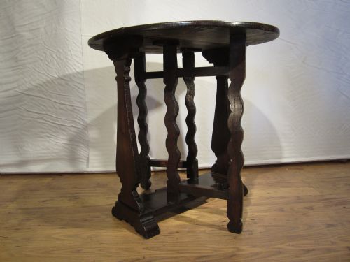 small oak gateleg table - CATEGORY: ANTIQUE TABLES - DATED 19TH CENTURY