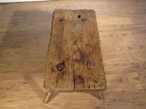 ANTIQUE PRIMITIVE STOOL - ADDITIONAL PHOTO 4