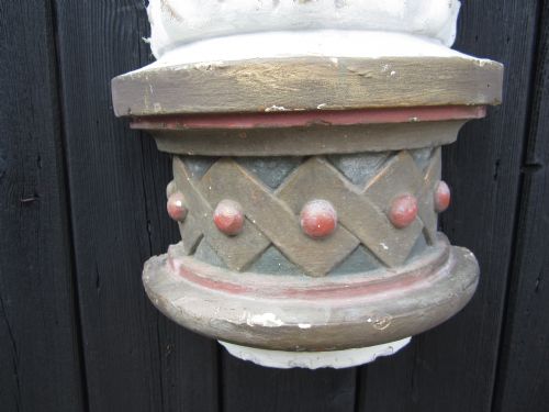 ANTIQUE HAND PAINTED ARCHITECTURAL CORBEL - ADDITIONAL PHOTO 4