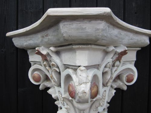 ANTIQUE HAND PAINTED ARCHITECTURAL CORBEL - ADDITIONAL PHOTO 5