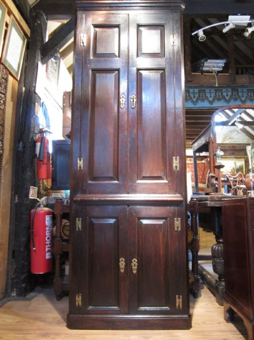 18th century oak corner cupboard - CATEGORY: ANTIQUE CUPBOARDS - DATED 18TH CENTURY