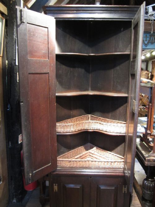 18TH CENTURY OAK CORNER CUPBOARD - ADDITIONAL PHOTO 7