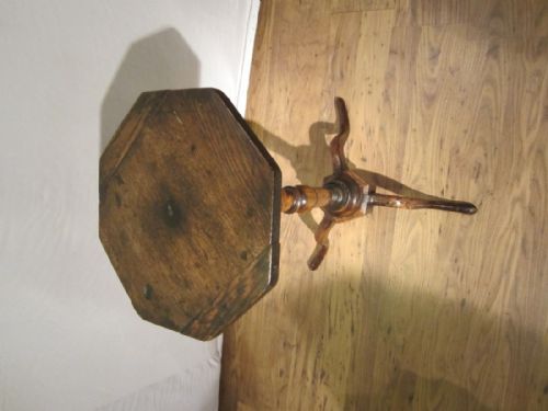 TRIPOD TABLECANDLE STAND - ADDITIONAL PHOTO 3