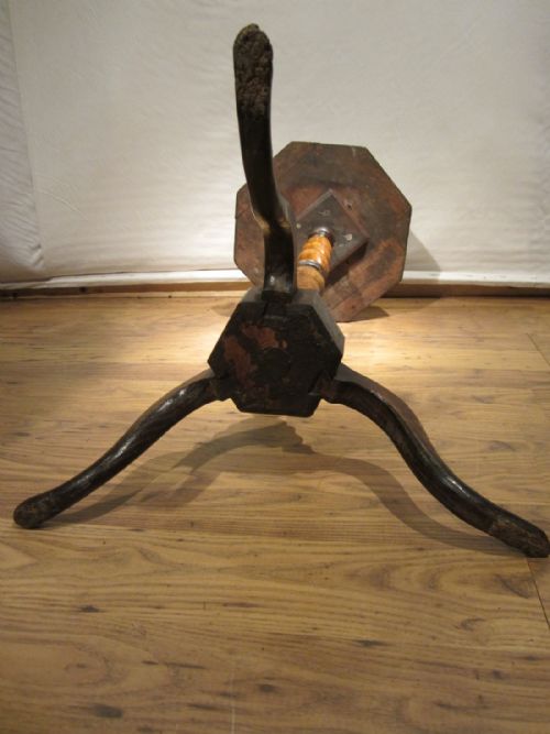 TRIPOD TABLECANDLE STAND - ADDITIONAL PHOTO 8