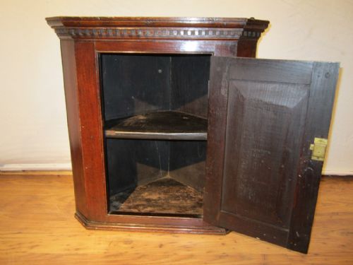 ANTIQUE GEORGIAN SMALL OAK CORNER CUPBOARD - ADDITIONAL PHOTO 8