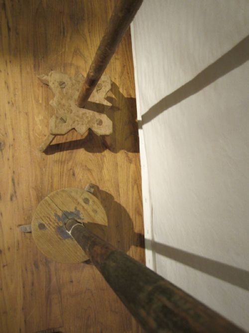 ANTIQUE TIBETAN TEMPLE POLES - ADDITIONAL PHOTO 6