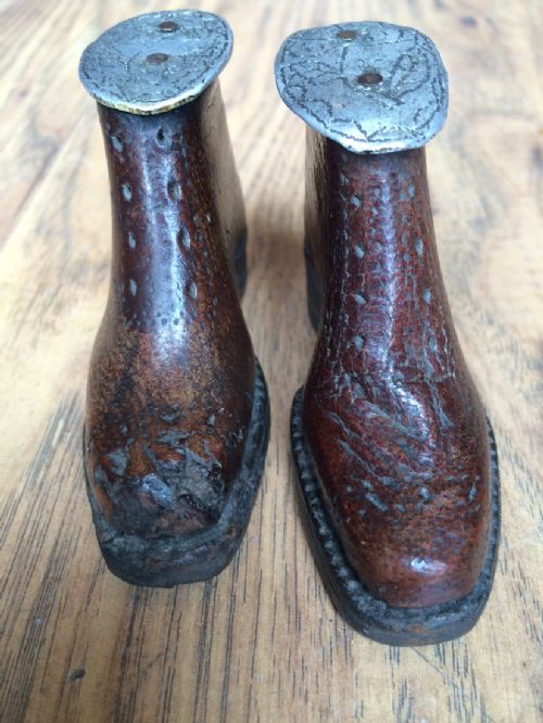 ANTIQUE LEATHER BOOTS - ADDITIONAL PHOTO 2