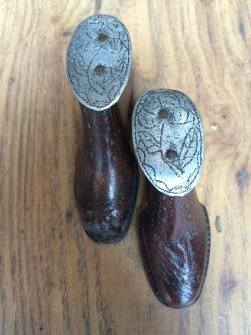ANTIQUE LEATHER BOOTS - ADDITIONAL PHOTO 3