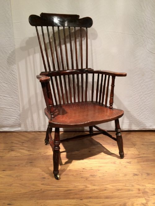 ANTIQUE WINDSOR CHAIR - ADDITIONAL PHOTO 1