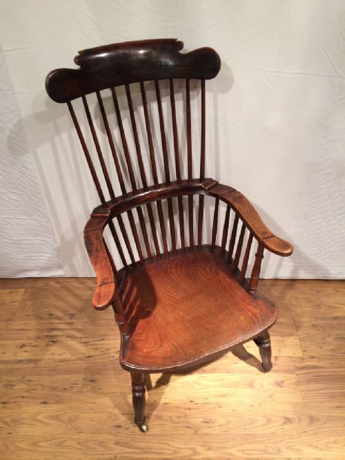 ANTIQUE WINDSOR CHAIR - ADDITIONAL PHOTO 2