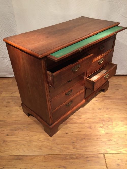 ANTIQUE CHEST OF DRAWERS - ADDITIONAL PHOTO 3