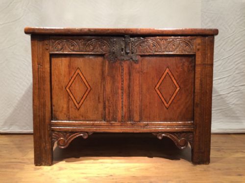 ANTIQUE 16TH17TH CENTURY COFFER - ADDITIONAL PHOTO 2
