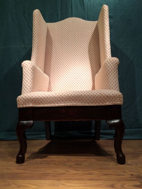 WING BACK ARM CHAIR - ADDITIONAL PHOTO 3