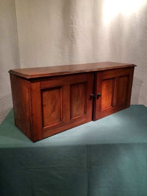 antique cupboard - CATEGORY: ANTIQUE CUPBOARDS - DATED VICTORIAN