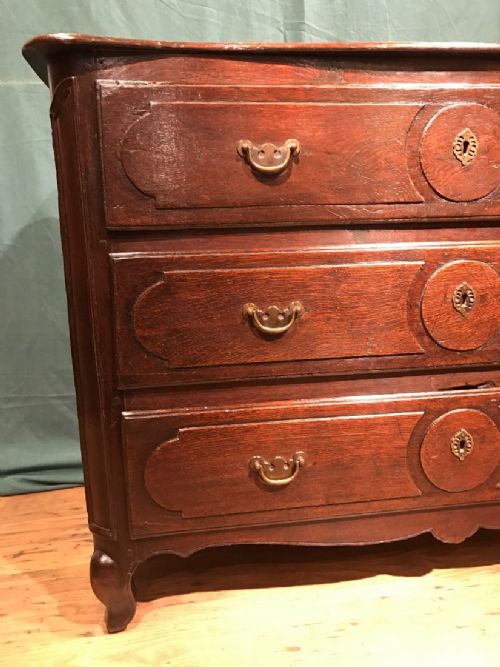 ANTIQUE FRENCH CHEST OF DRAWERS - ADDITIONAL PHOTO 3