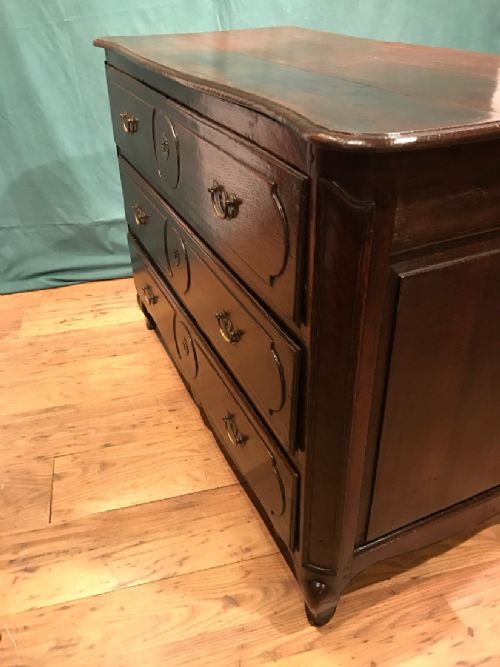 ANTIQUE FRENCH CHEST OF DRAWERS - ADDITIONAL PHOTO 4