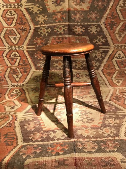 ANTIQUE ELM STOOL - ADDITIONAL PHOTO 2