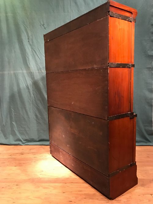 MAHOGANY SECTIONAL BOOKCASE PROBABLY GLOBE WERNICKE - ADDITIONAL PHOTO 9