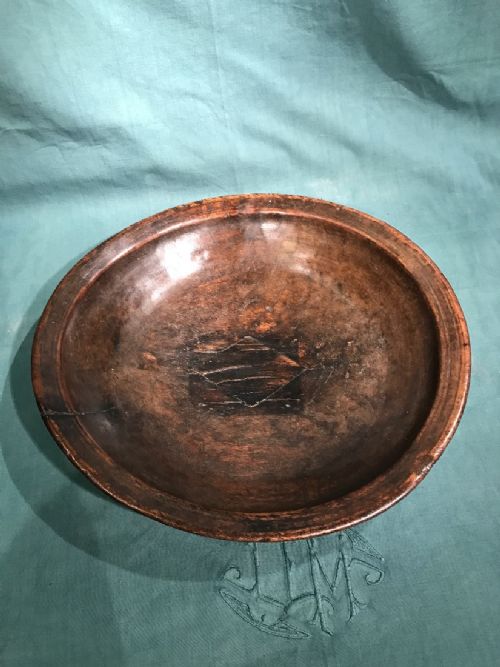 LARGE ANTIQUE DAIRY BOWL - ADDITIONAL PHOTO 2
