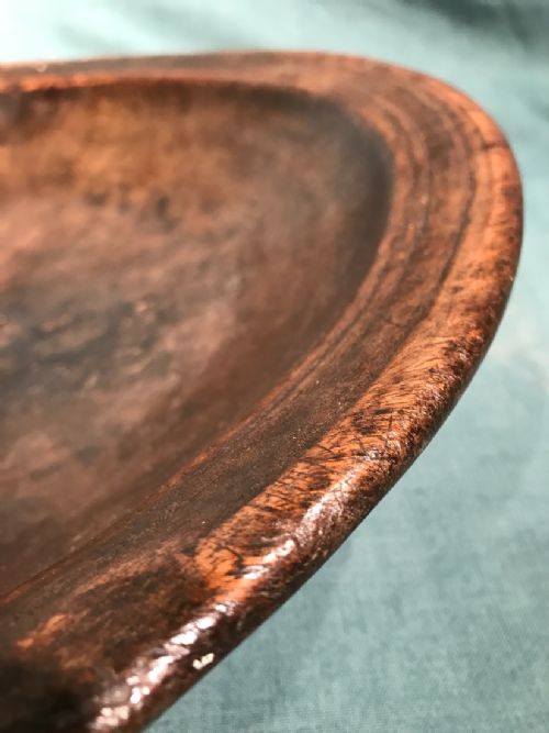 LARGE ANTIQUE DAIRY BOWL - ADDITIONAL PHOTO 4