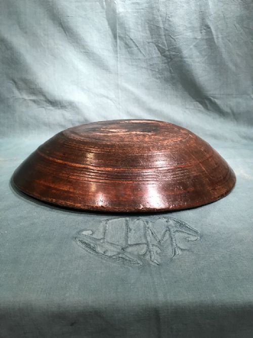 LARGE ANTIQUE DAIRY BOWL - ADDITIONAL PHOTO 5