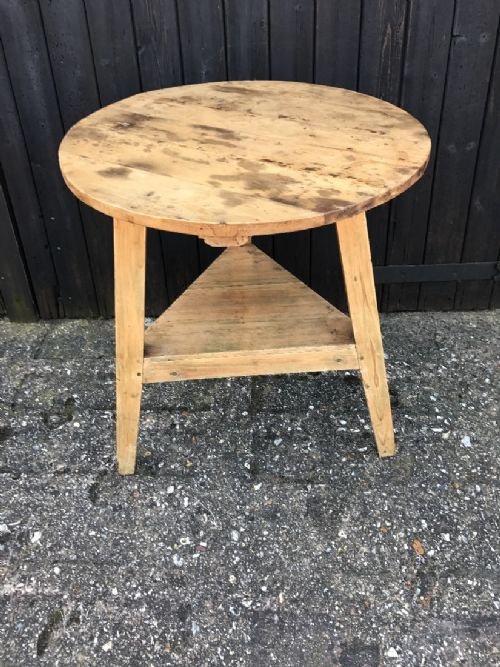 ANTIQUE CRICKET TABLE - ADDITIONAL PHOTO 4