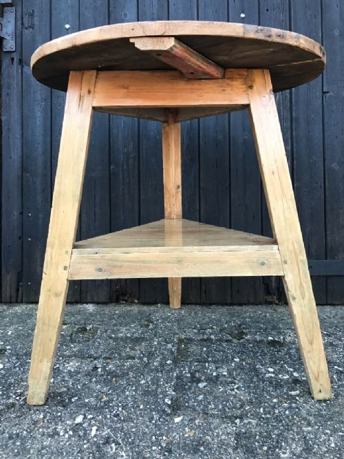 ANTIQUE CRICKET TABLE - ADDITIONAL PHOTO 6