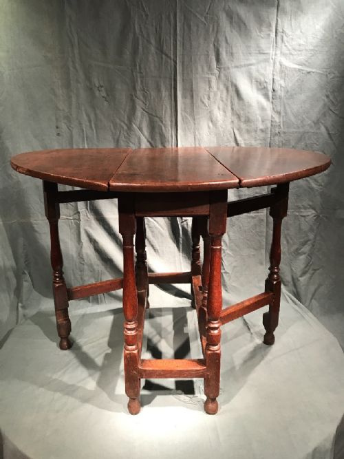 antique oak gateleg table - CATEGORY: ANTIQUE TABLES - DATED 18TH CENTURY