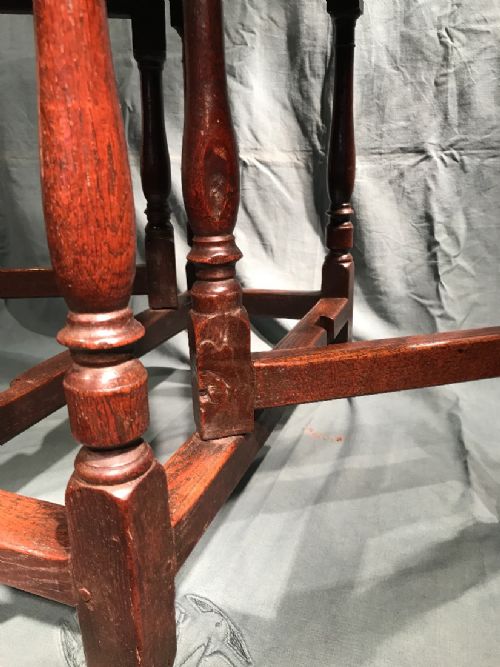 ANTIQUE OAK GATELEG TABLE - ADDITIONAL PHOTO 3