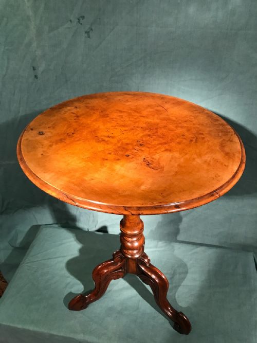 ANTIQUE OCCASIONAL SIDE TABLE - ADDITIONAL PHOTO 4