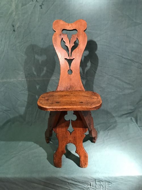 ANTIQUE PINE CHAIR - ADDITIONAL PHOTO 1