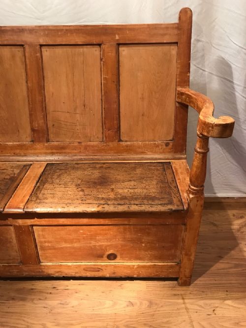 ANTIQUE SETTLE BENCH - ADDITIONAL PHOTO 3