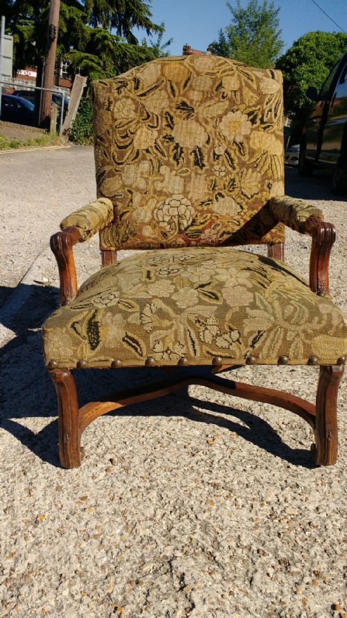 louis xiv french walnut open armchair - CATEGORY: ANTIQUE CHAIRS - DATED 1700