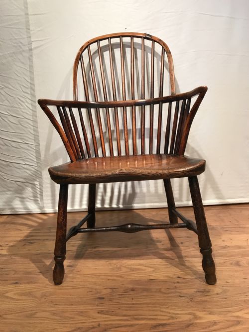 ANTIQUE WINDSOR ARMCHAIR - ADDITIONAL PHOTO 1