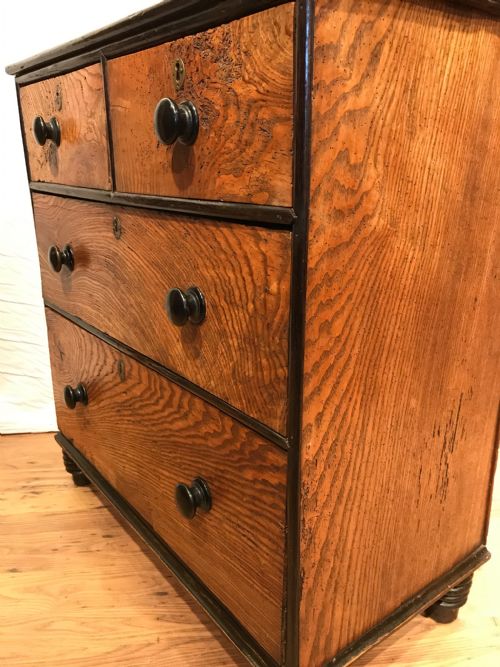 ANTIQUE CHEST OF DRAWERS - ADDITIONAL PHOTO 4