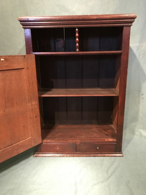 ANTIQUE OAK CUPBOARD - ADDITIONAL PHOTO 1