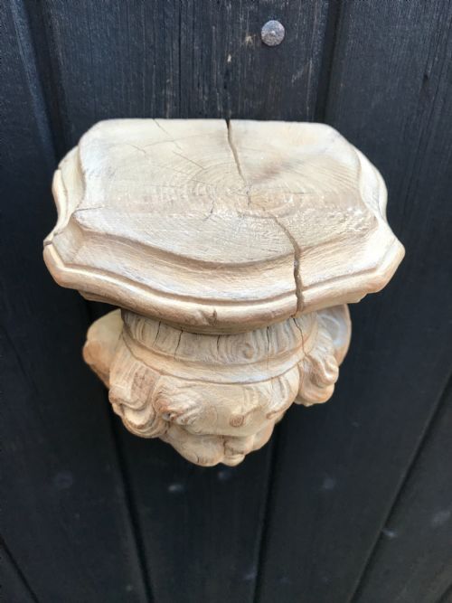ANTIQUE CARVED SCONCEWALL BRACKET - ADDITIONAL PHOTO 2