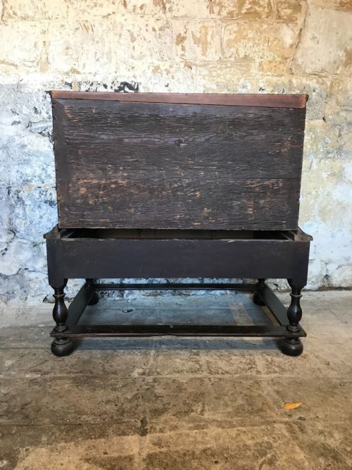 ANTIQUE CHEST OF DRAWERS - ADDITIONAL PHOTO 13
