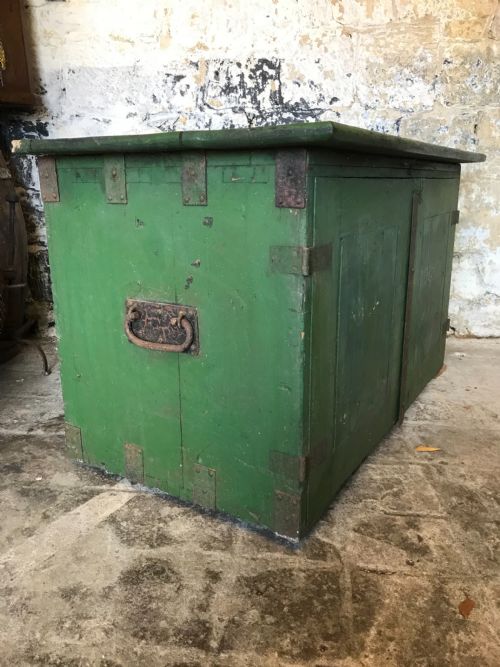 MILITARY CAMPAIGN PAINTED CHEST CUPBOARD - ADDITIONAL PHOTO 8