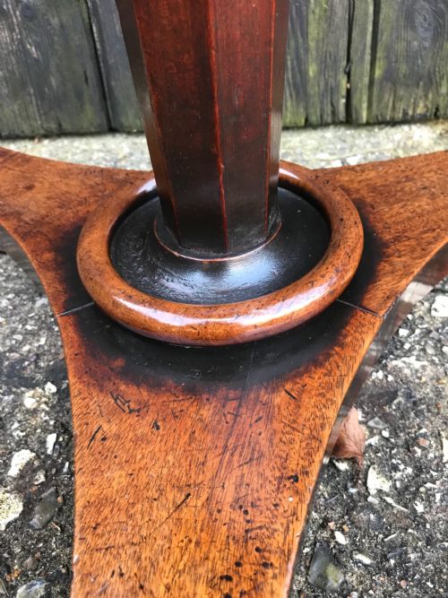 ANTIQUE MAHOGANY SIDE TABLE - ADDITIONAL PHOTO 5