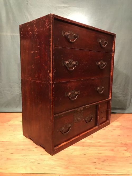 painted chest of drawers - CATEGORY: ANTIQUE CHEST OF DRAWERS - DATED 19TH CENTURY
