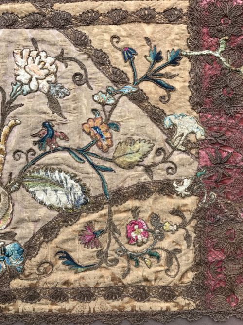 ANTIQUE EMBROIDED TEXTILE - ADDITIONAL PHOTO 4