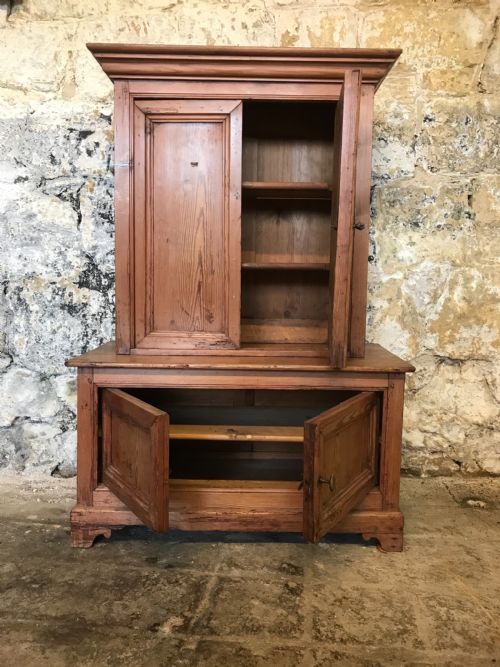 SMALL FRENCH CUPBOARD - ADDITIONAL PHOTO 2