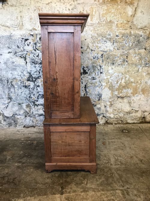SMALL FRENCH CUPBOARD - ADDITIONAL PHOTO 4