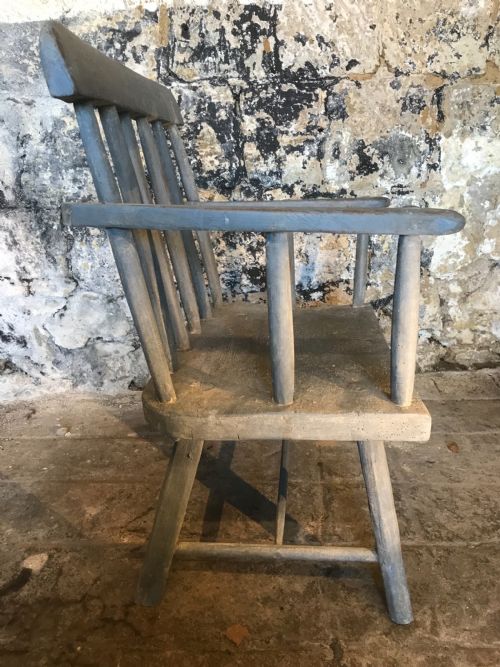 PRIMITIVE COUNTRY ARMCHAIR - ADDITIONAL PHOTO 2