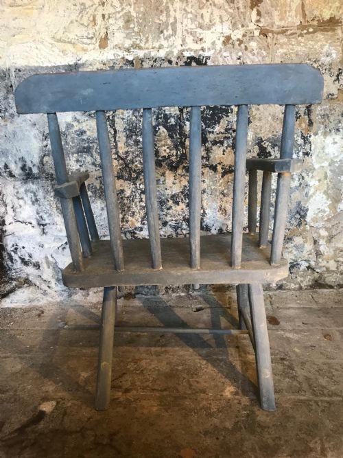 PRIMITIVE COUNTRY ARMCHAIR - ADDITIONAL PHOTO 3