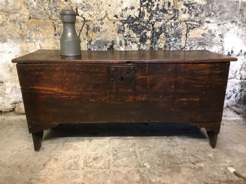 OAK COFFERCHEST - ADDITIONAL PHOTO 1