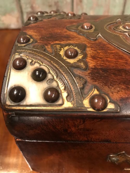 ANTIQUE BOXCADDY - ADDITIONAL PHOTO 11