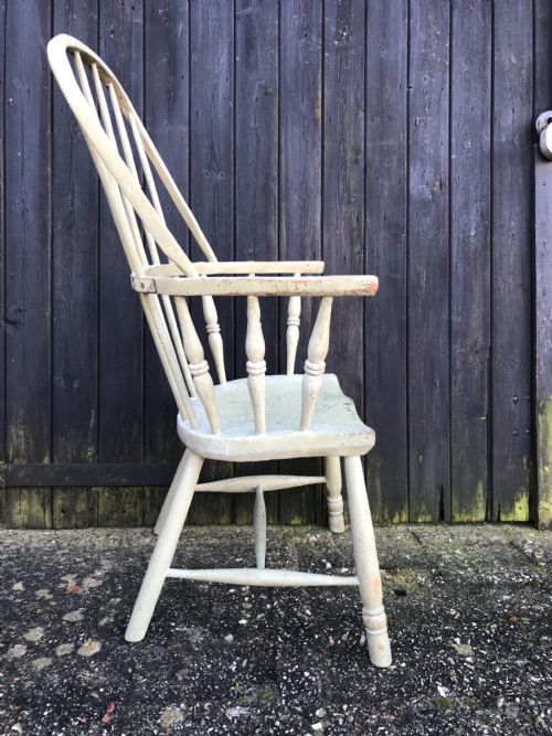 ANTIQUE WINDSOR CHAIR - ADDITIONAL PHOTO 3